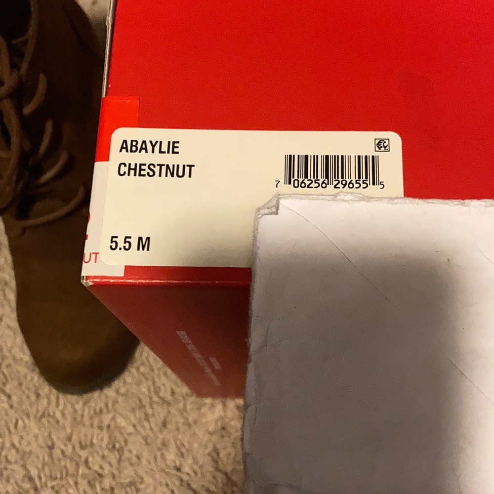 American Rag shoes - Picture 3 of 3